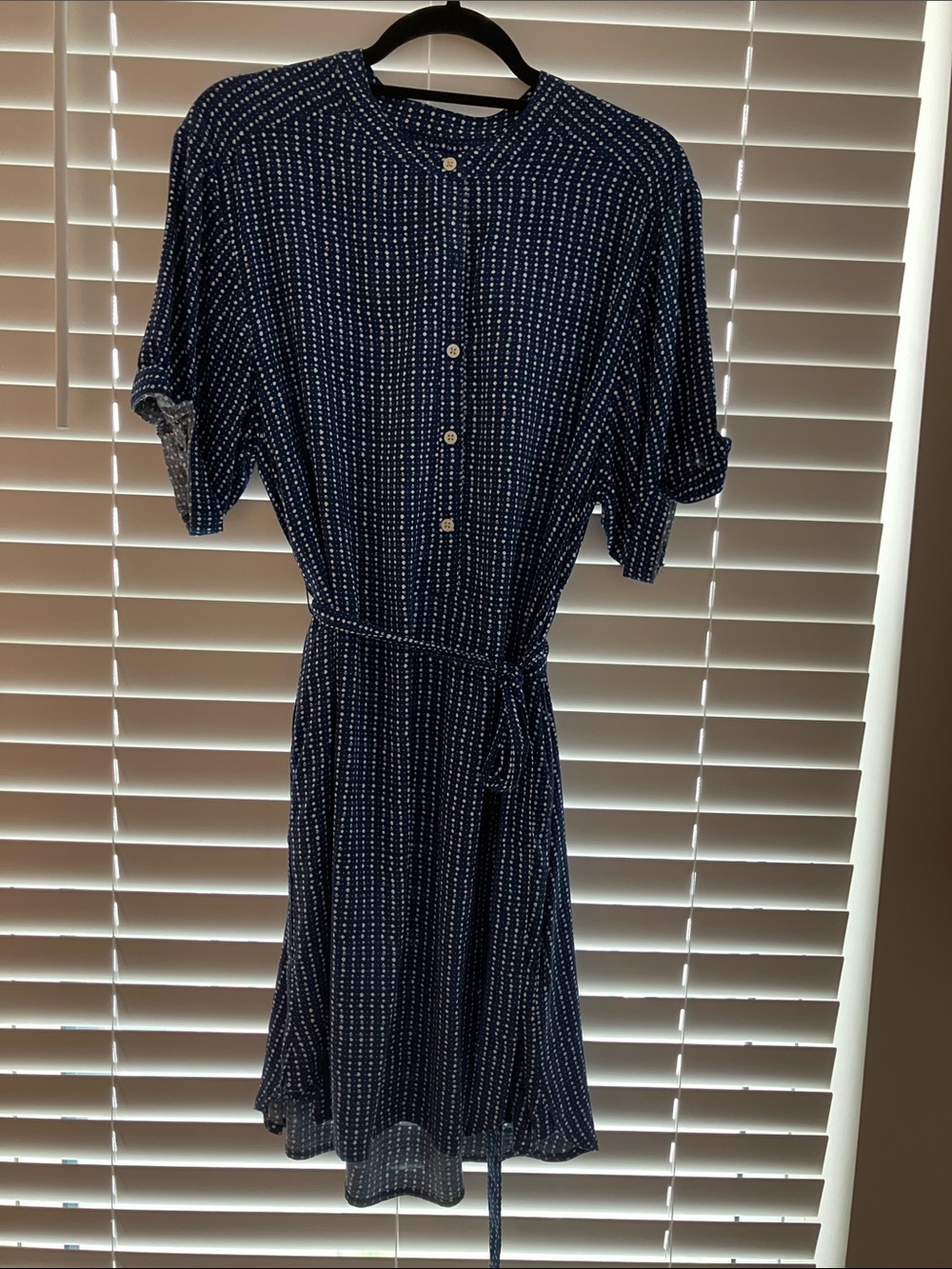 GAP Navy Dot Button-Front Midi Dress - Picture 2 of 7
